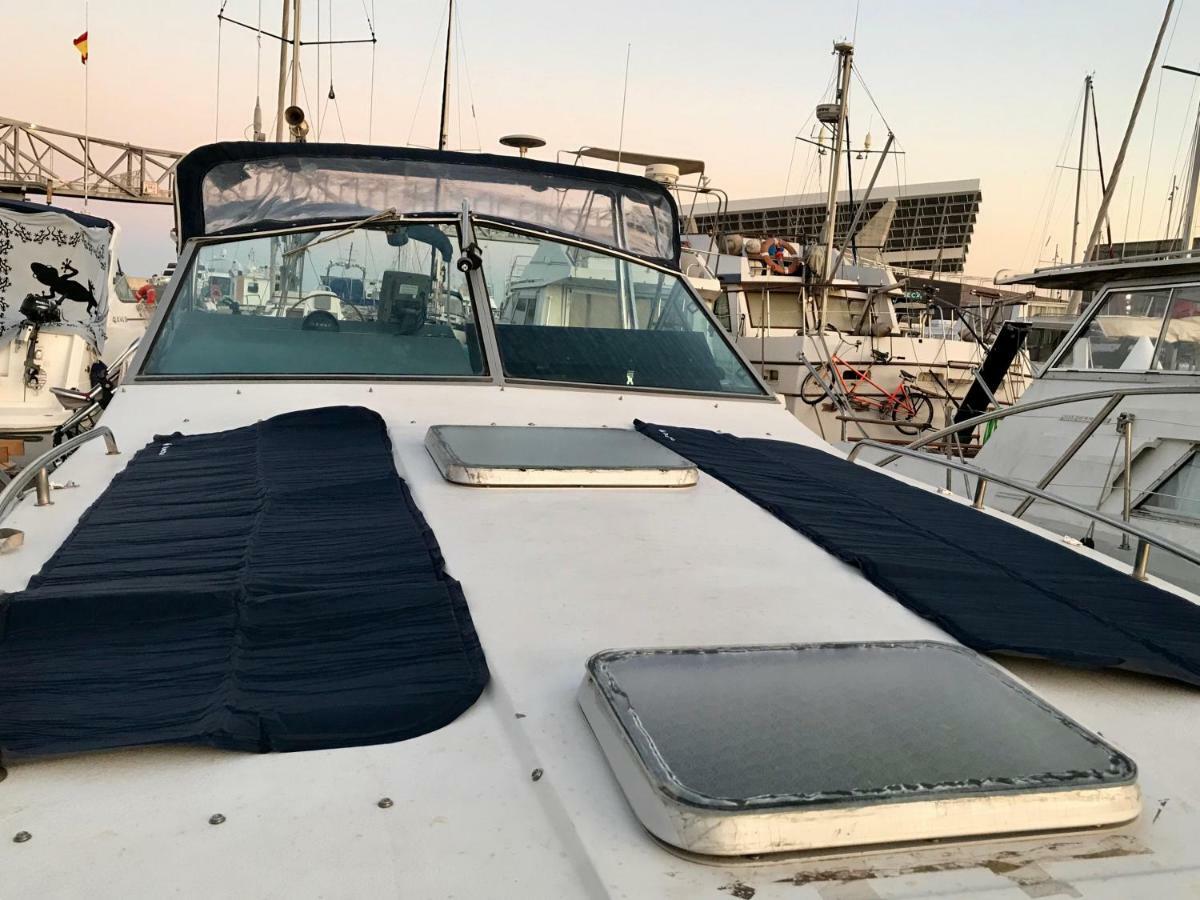 Hotel Yacht Experience Barcelona Sant Adria de Besos Exteriér fotografie
